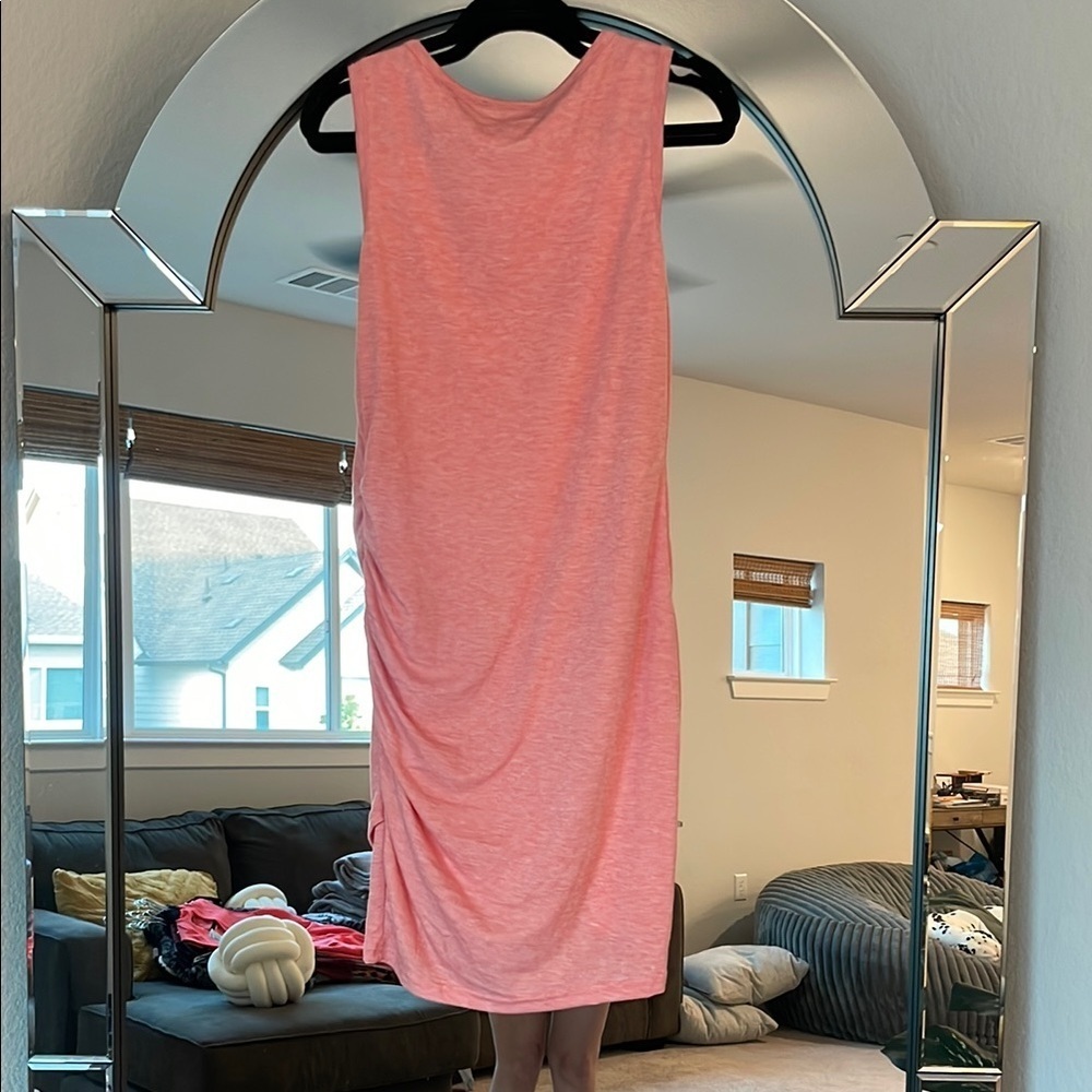 Chic Pink Sleeveless Midi Dress - Picture 2 of 7